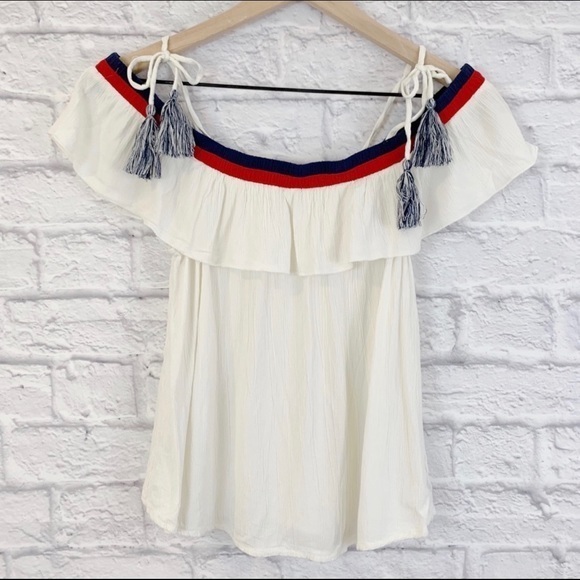 AMERICAN EAGLE Off shoulder blouse - Picture 1 of 8